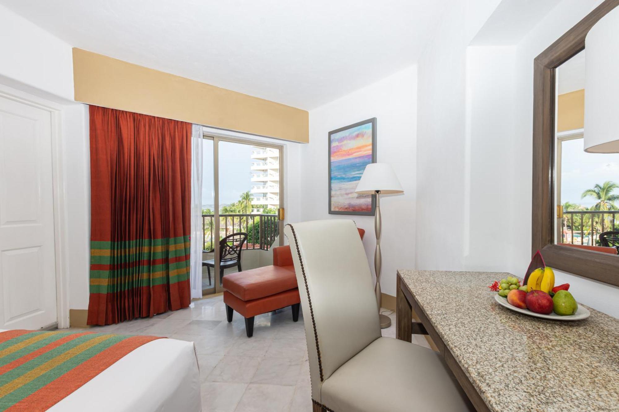 Deluxe Double Room Garden View